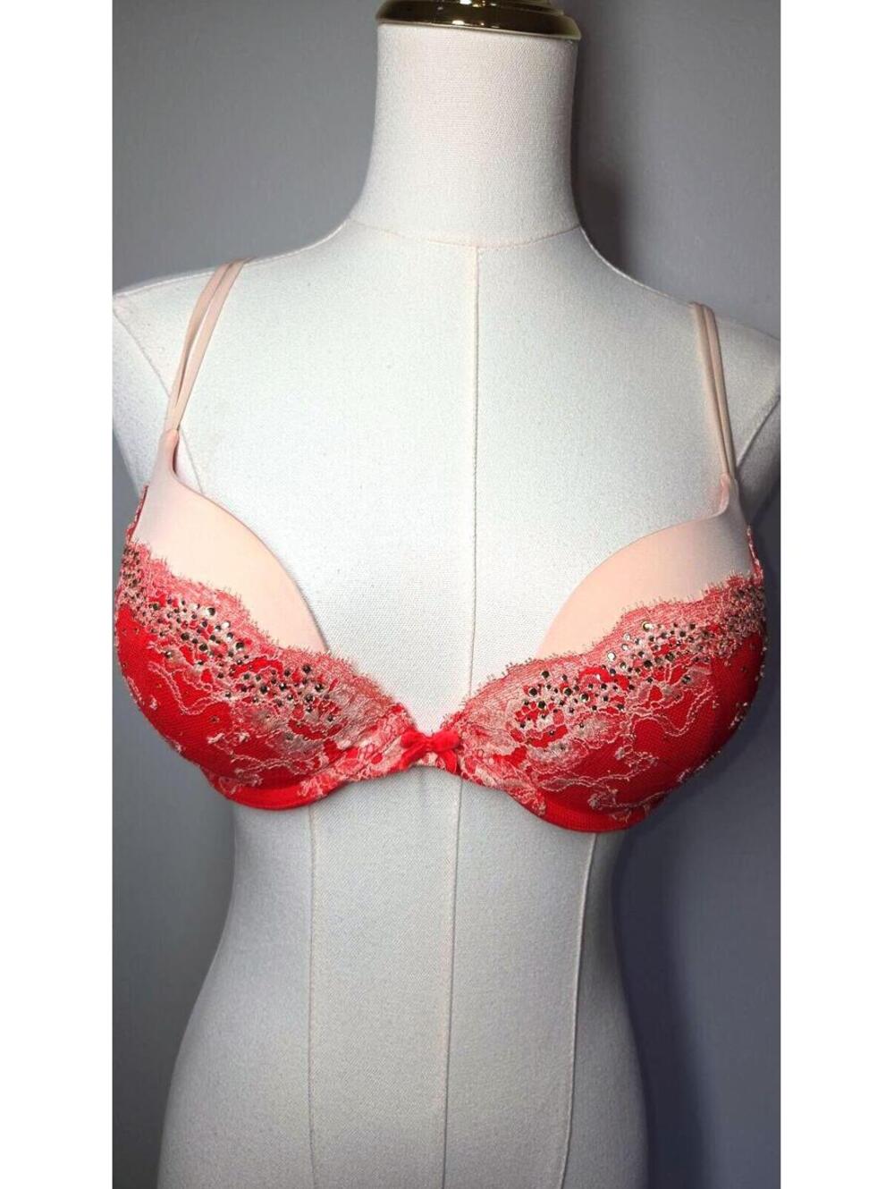 Victoria's Secret Very sexy Plunge padded rhinestone lace bra 34C